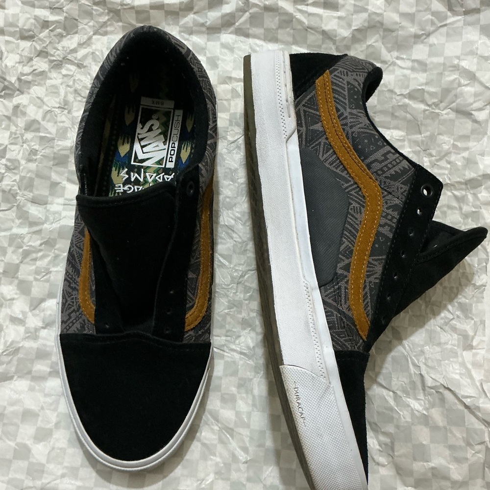 Vans - Picture 4 of 7